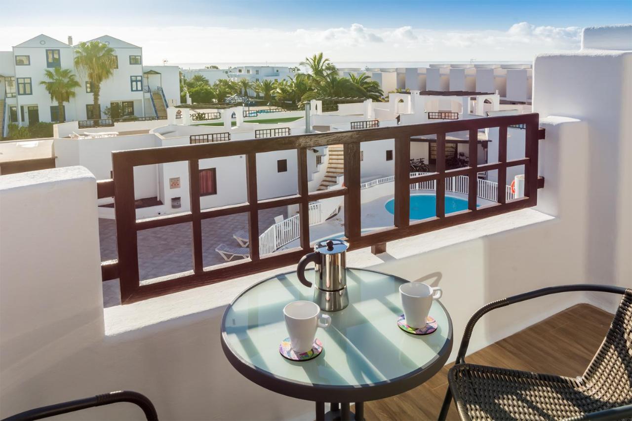 דירות קוסטה טגוויסה Apartamento Golden Teguise 2 Con Vistas Al Mar מראה חיצוני תמונה