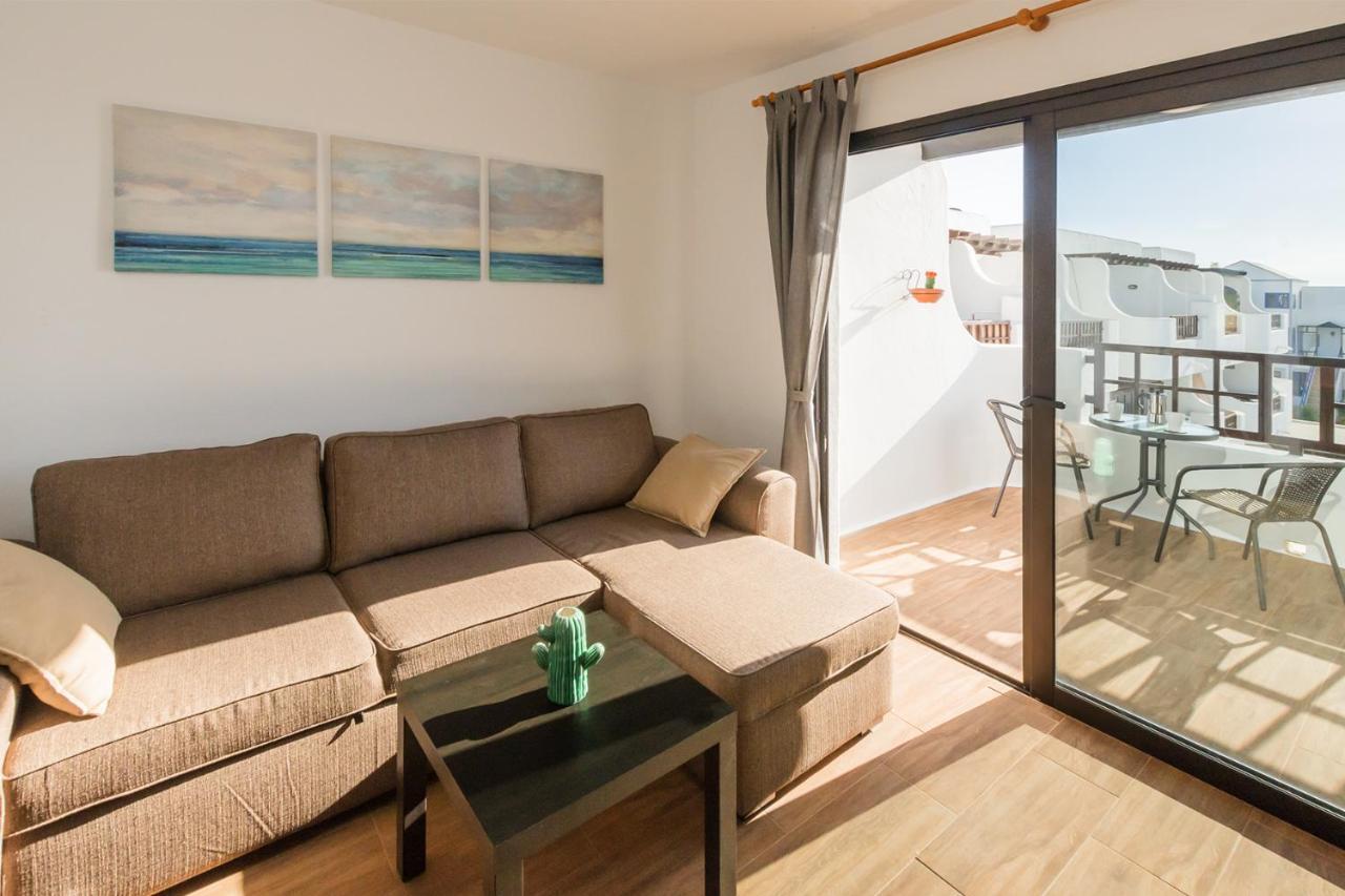 דירות קוסטה טגוויסה Apartamento Golden Teguise 2 Con Vistas Al Mar מראה חיצוני תמונה